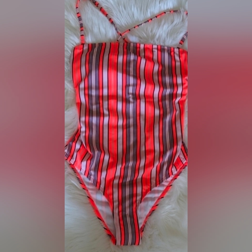 Hot Water One Piece High Cut Swimsuit Juniors Size Med